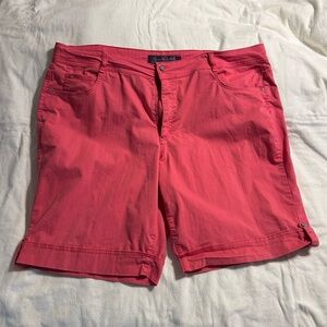 Gloria Vanderbilt Pink Bermuda Shorts Relaxed Fit